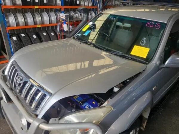 NOW WRECKING – 2007 Toyota Land Cruiser Prado 120 Series - Image 2